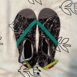 FITKICKS “Barefoot” Fabric Sport Shoes